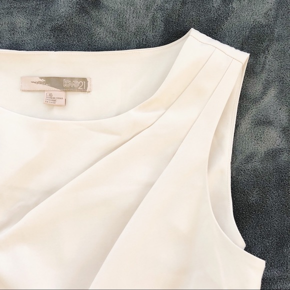 White Forever 21 Dress - Picture 4 of 6